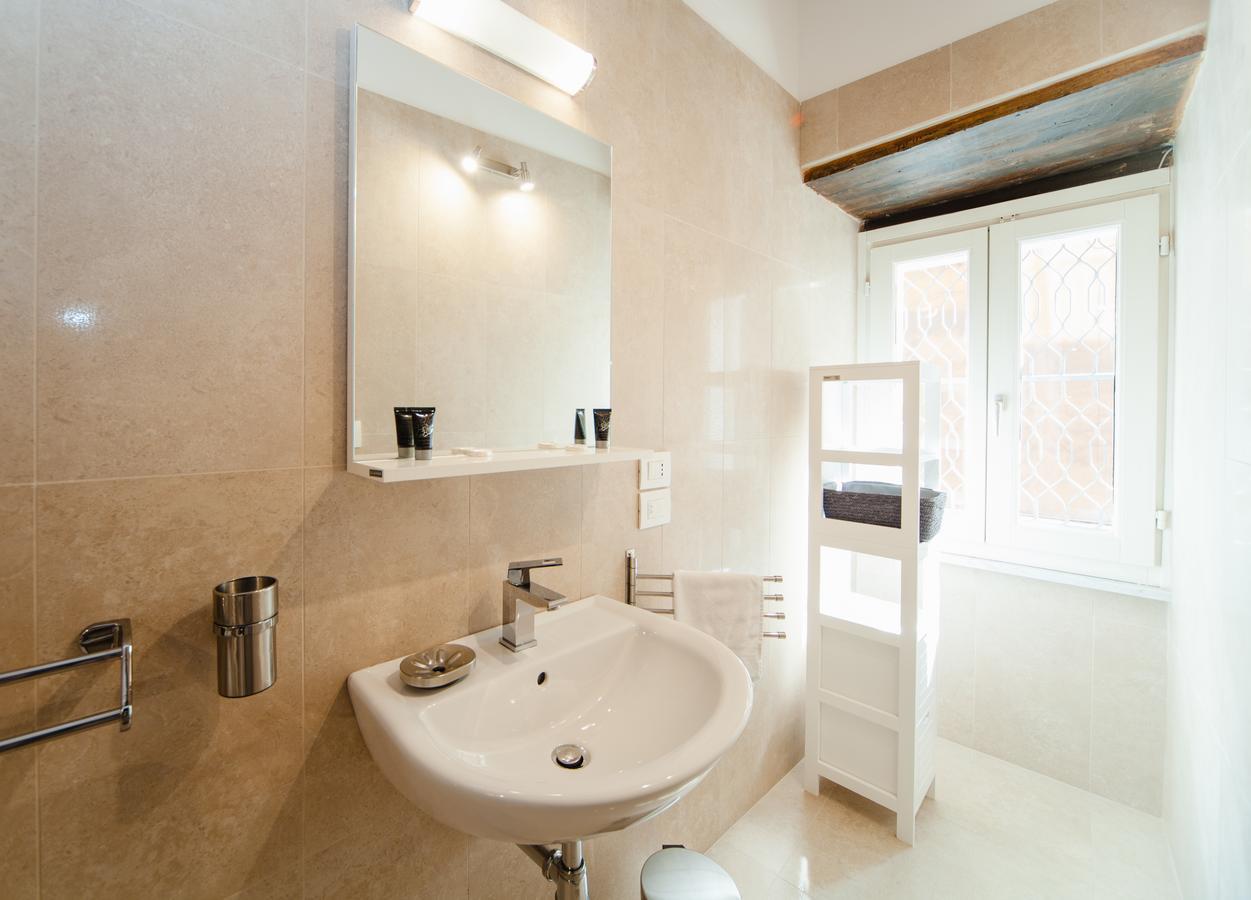 Palazzo Marigliano - Rooms & Suites Napoli Eksteriør billede